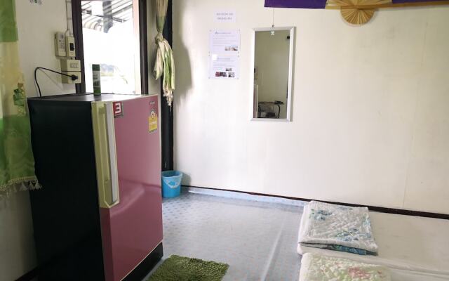 Homestay Khlong Rang Jorakae
