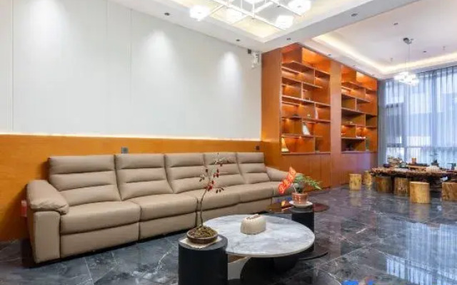 Xrxt Hotel
