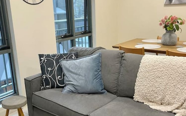 Morgan Place Central Melbourne CBD Apartment on Flinders Lane Late Check-out Complimentary Welcome Hamper – Lobby – Melbourne