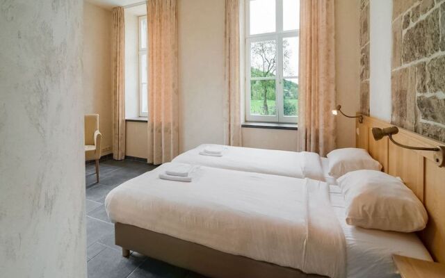 Cozy Apt 2, 16thc Castle