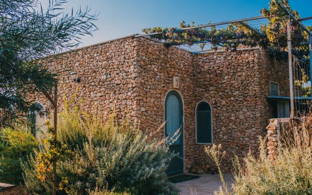 Tur Sinai Organic Farm Resort