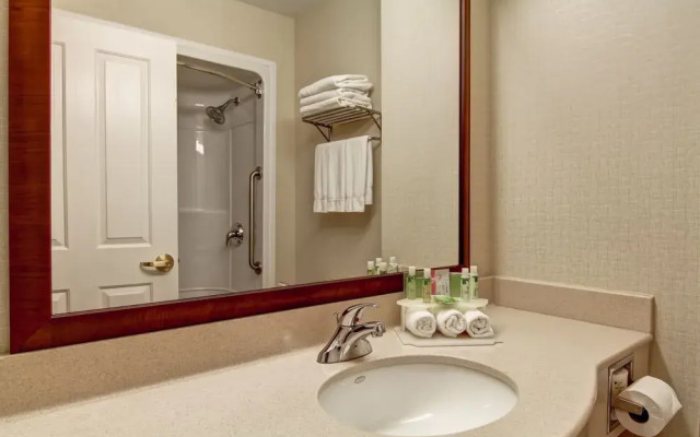 Spark by Hilton Guelph