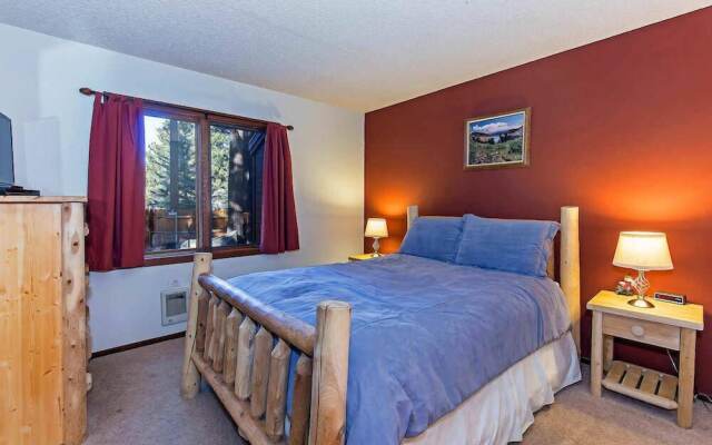 Winterset #18 - Shared Pool & Near Skiing!