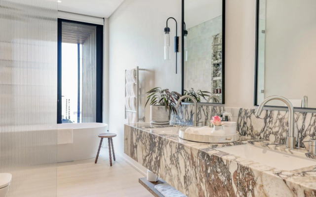 Villa Lion View Private Luxury Retreat