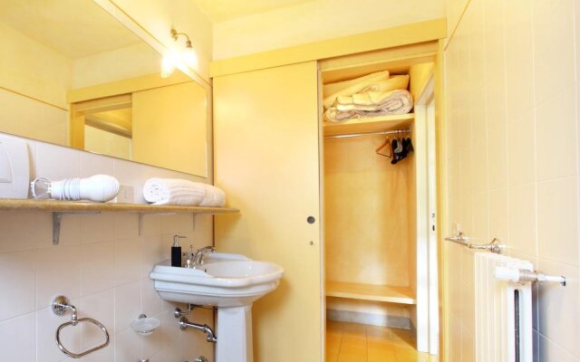 Michelangelo Guest House