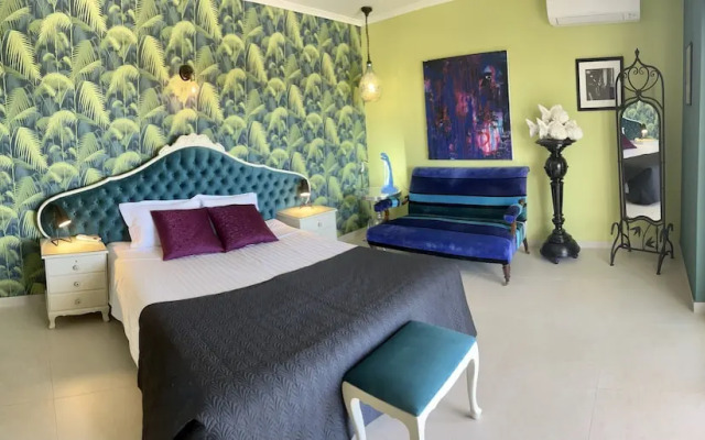Palm View Guesthouse-Adults only