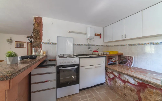 Perfect Beachfront Getaway Ideal for Families