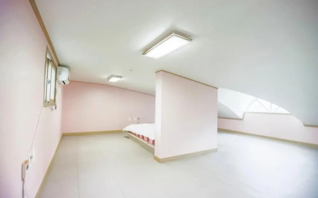 Geojedo Nomad Pension