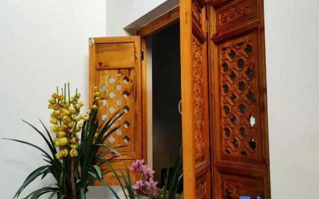 Jianshui Yinqi Homestay