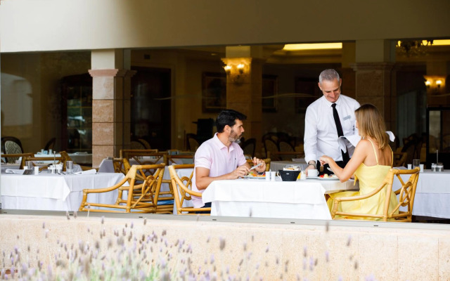 CM Mallorca Palace Hotel - Adults Only