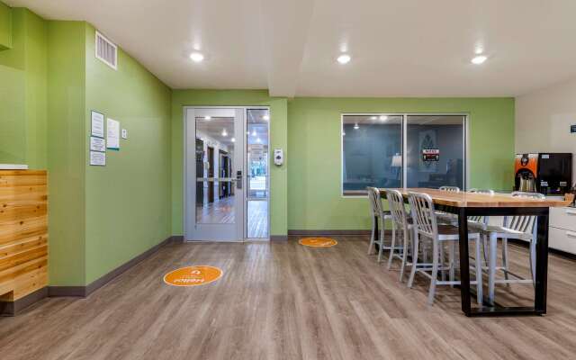 WoodSpring Suites Brunswick