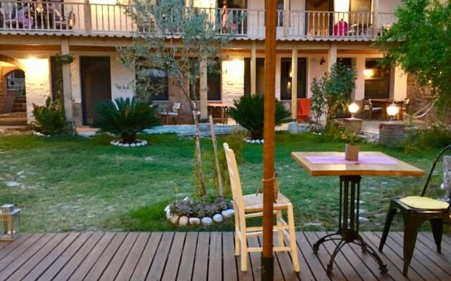 Attalos Suites Hotel
