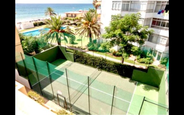 Beachfront Apartment in la Cala de Mijas