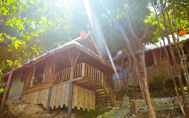 Phi Phi Phu Chalet Resort