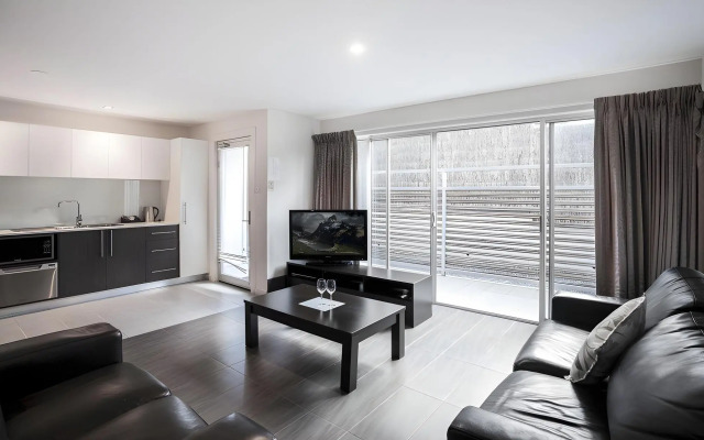 The Apollo Apartment
