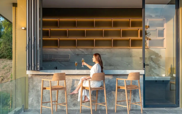 Merbrisa Rayong - Ao khai beachfront