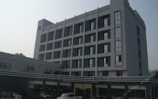 Liuyi Shanzhuang Hot Spring Hotel