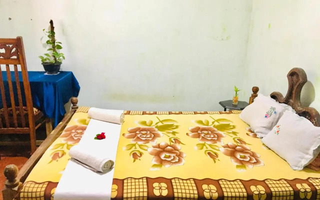 Mama Daisy's Homestay Rekawa.