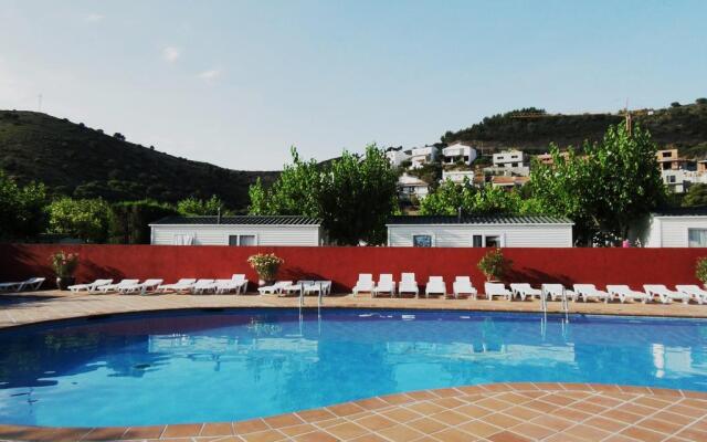 Albatross Bungalowtent on Camping Sant Miquel