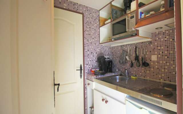 Cozy Cottage With Fenced Pool In A Quiet Area And 30 Km From The Mont Ventoux