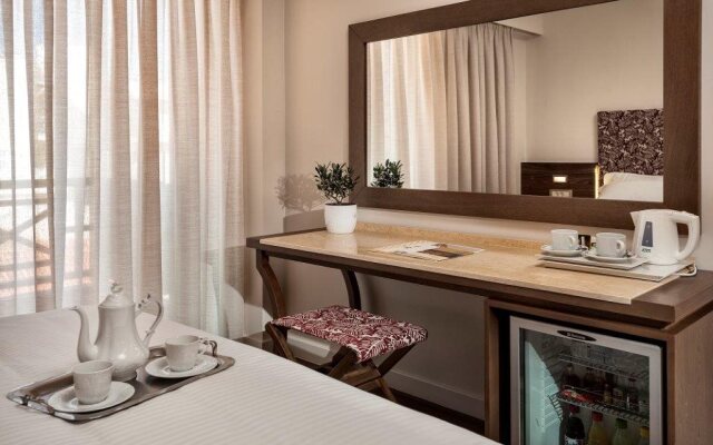 Civitel Akali Hotel