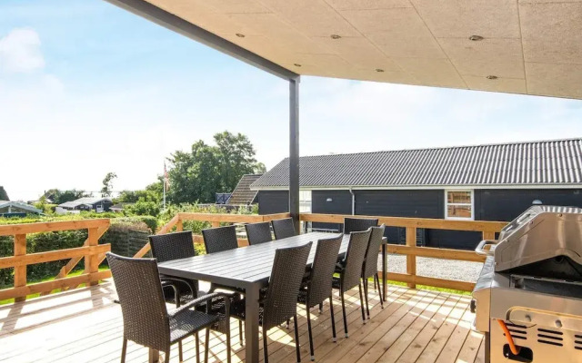 10 Person Holiday Home in Bjert