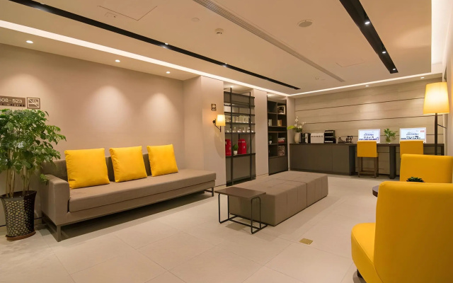 Homeinns Plus Zhangye Road Lanzhou Pedestaian – Lobby – Lanzhou