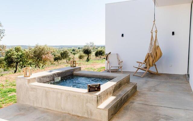 Montimerso Skyscape Country House