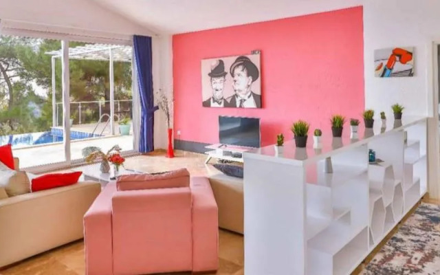 Villa Swiss
