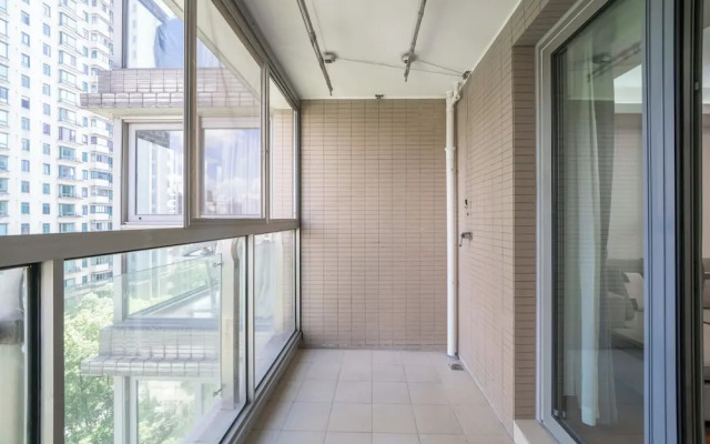 Tyms Premium 3BR 2BA Apt Walk to Metro