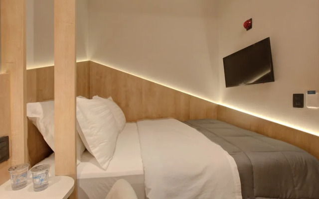 Fast Sleep Suites by Slaviero Hotéis dentro do Aeroporto Guarulhos Terminal 2, desembarque Oeste