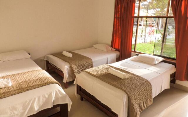 Country Club Eco - Casa Jardín