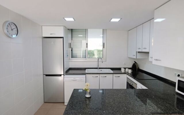 House Estrella Lampolla