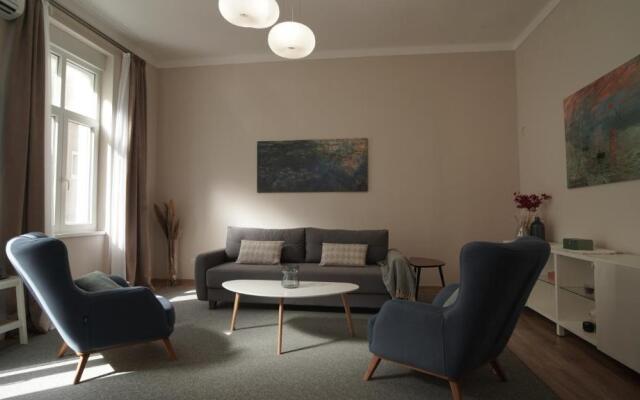 Yes Apartment, Belgrade Center