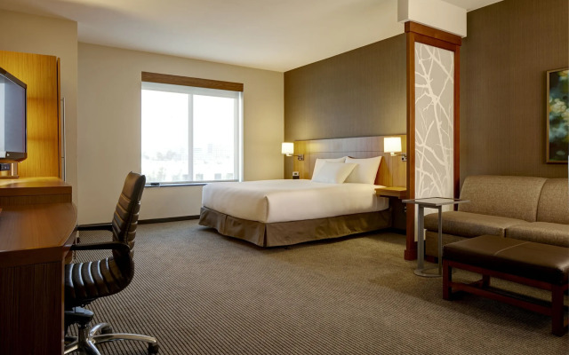Hyatt Place Lansing - East