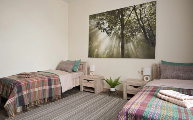 1912 на Стаханцев 16