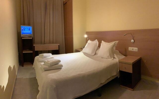 Hostal Monasterio de Rueda