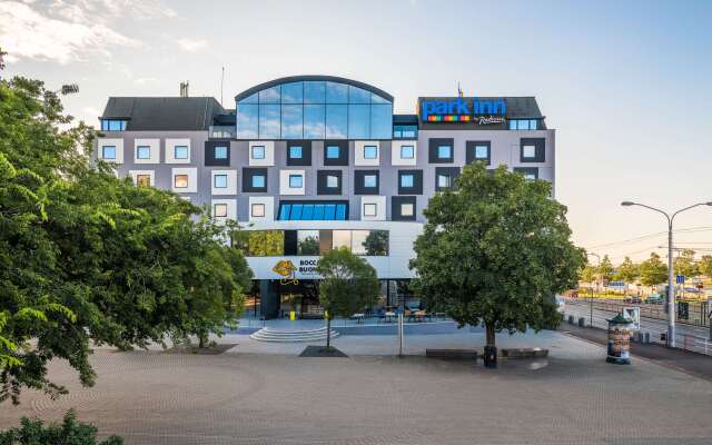 Park Inn by Radisson Danube Bratislava