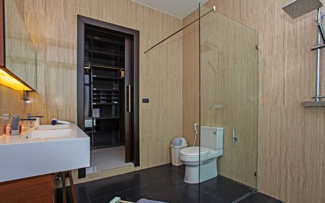 Equilibrium Rawai Villa - 4 Bed