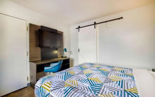 Studio 7 Extended Stay