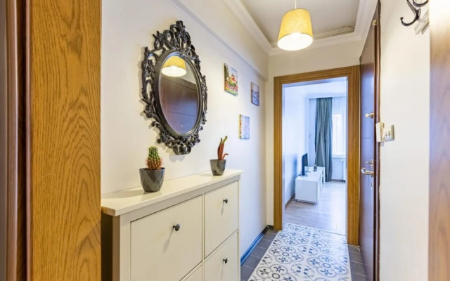 Cozy Flat With Dreamy Bosphorus View in Beyoglu