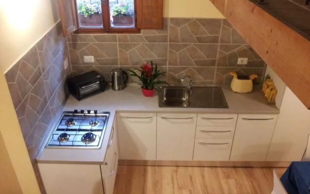 Monna Lisa Apartment