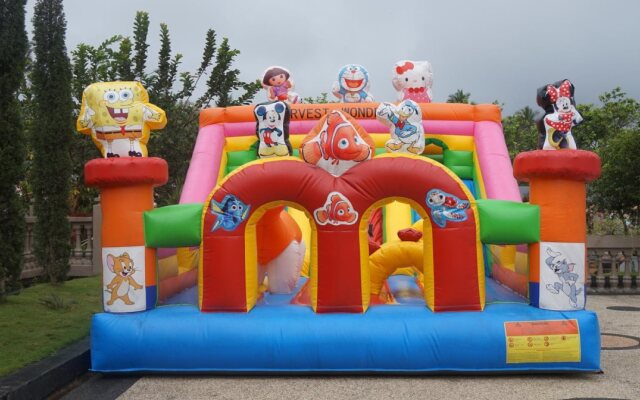 Grand Harvest Resort and Villas