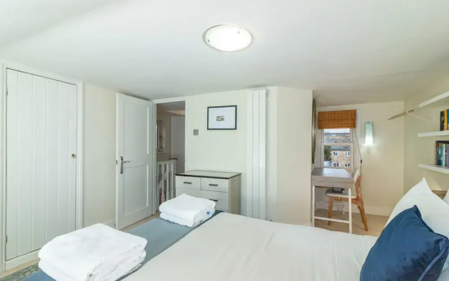 The River Cam Escape - 5BDR with Private Garden with Pond
