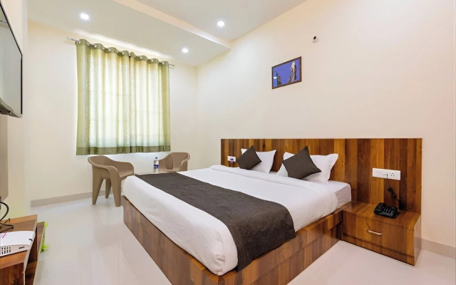 Hotel Ravi Residency