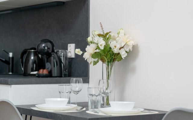 Studio in Poznan Center by Renters