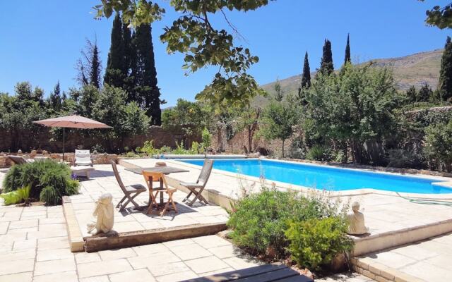 L'Ancien Moulin a Huile