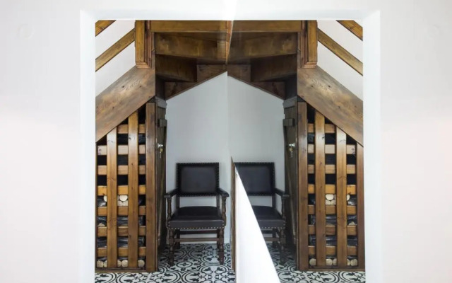 Olganos VL Luxury Rooms & Suites