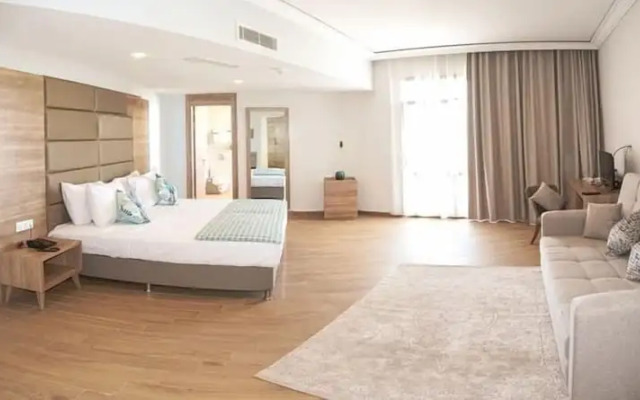 Al Moudayna Hotel - Tichy Plage