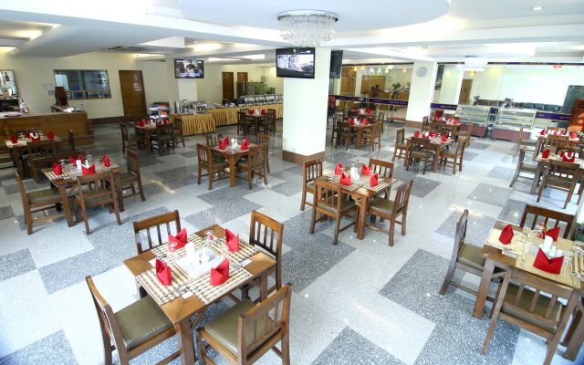 Shwe Htee Hotel
